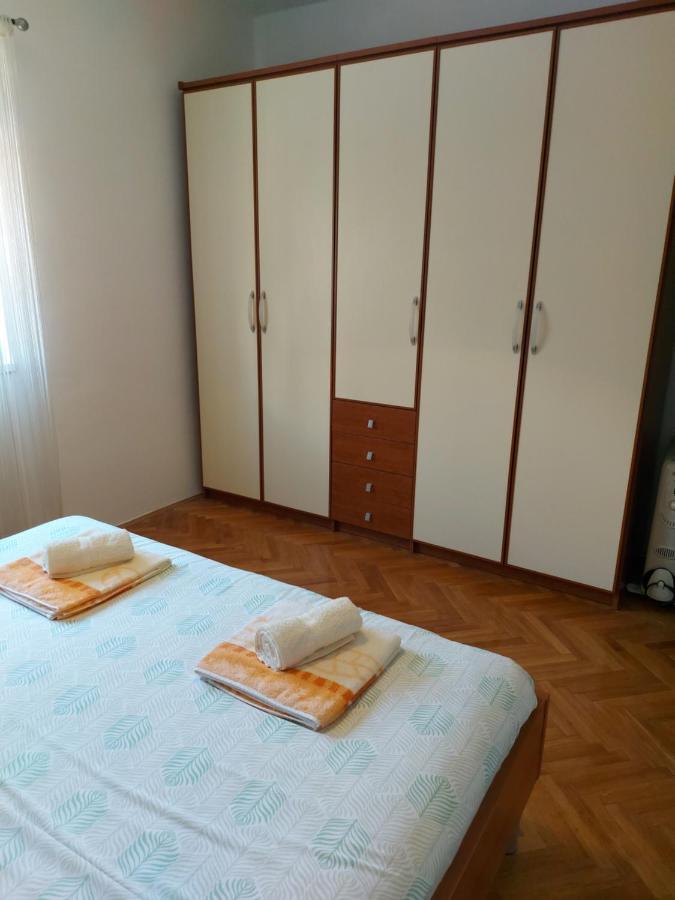 Апартаменты Apartman Stefan Карлобаг Экстерьер фото